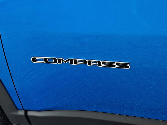 Used 2024 Jeep Compass Limited AWD/4WD image 30