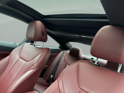 Used 2024 BMW 430i Coupe w/ M Sport Package RWD image 22