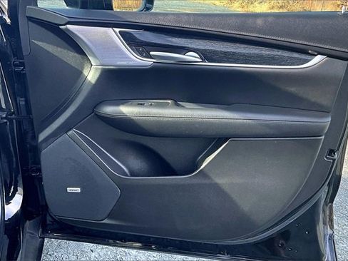 Used 2022 Cadillac XT5 Premium Luxury image 21