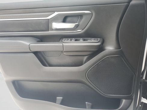 Used 2025 RAM 1500 Big Horn RWD image 19
