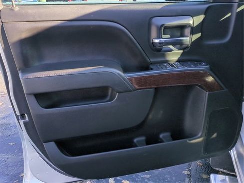 Used 2015 GMC Sierra 3500 SLE image 20