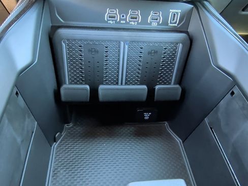 New 2026 RAM 2500 Limited image 37