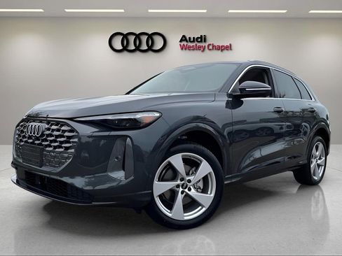 New 2025 Audi Q5 Premium Plus image 1