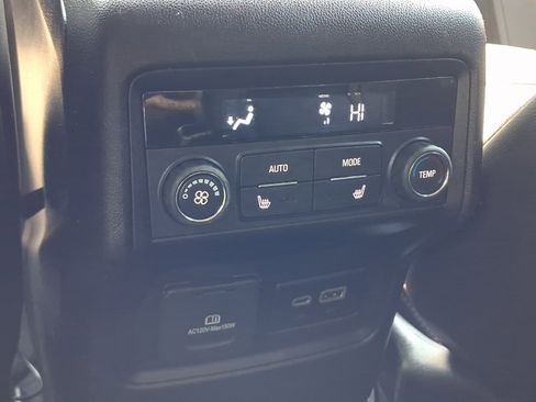 Used 2023 GMC Acadia AT4 w/ Preferred Package AWD/4WD image 26