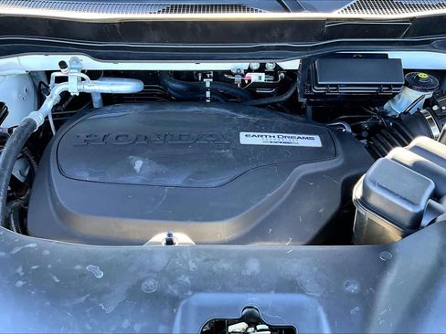 Used 2017 Honda Pilot EX image 31