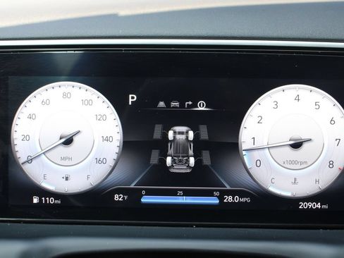 Used 2024 Hyundai Tucson Limited AWD/4WD image 30