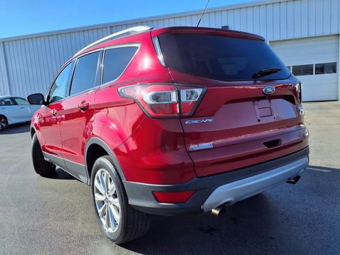 Used 2017 Ford Escape Titanium image 32