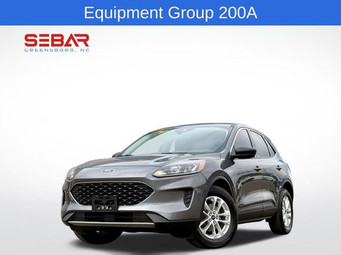 Used 2022 Ford Escape SE w/ Cold Weather Package image 1