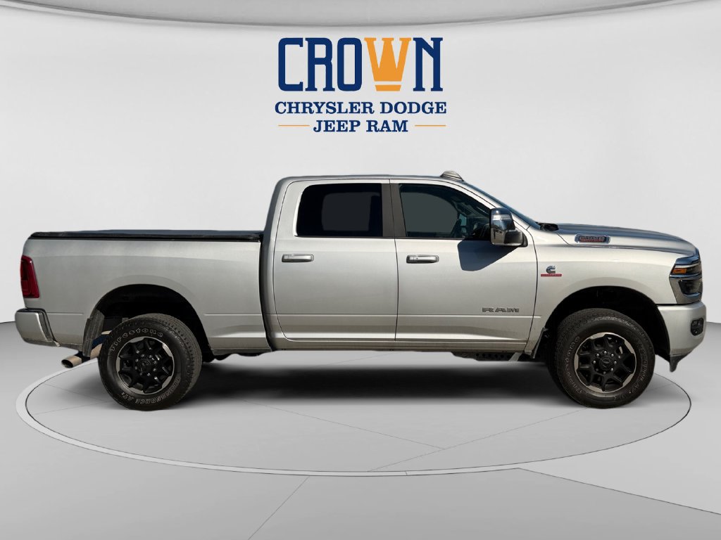 Used 2026 RAM 2500 Laramie AWD/4WD image 2