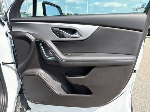 Used 2024 Chevrolet Blazer LT w/ LPO, Floor Liner Package FWD image 25
