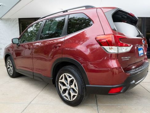 Used 2021 Subaru Forester Premium w/ Popular Package #1 AWD/4WD image 5