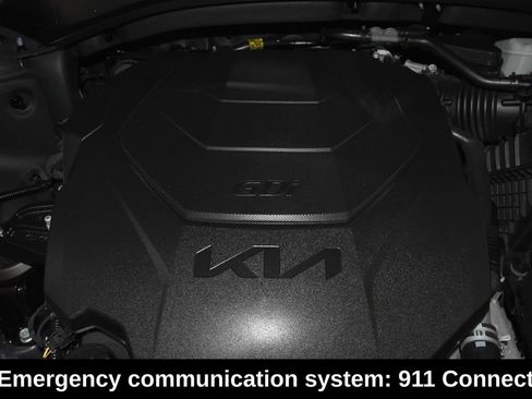 Used 2025 Kia Telluride S FWD image 9