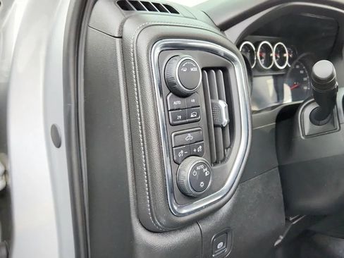 Used 2020 Chevrolet Silverado 1500 LT w/ All-Star Edition image 17