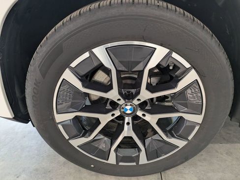 Certified 2025 BMW X3 xDrive30i w/ Convenience Package AWD/4WD image 10