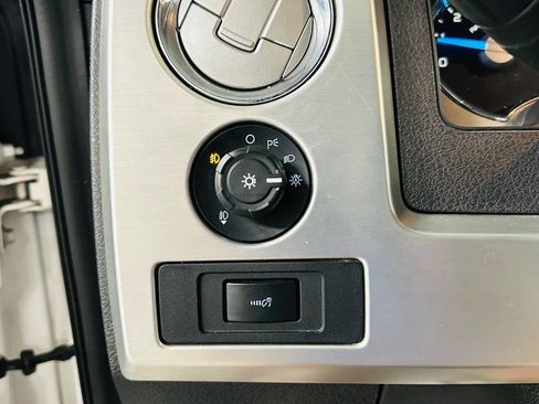 Used 2013 Ford F150 Platinum image 13