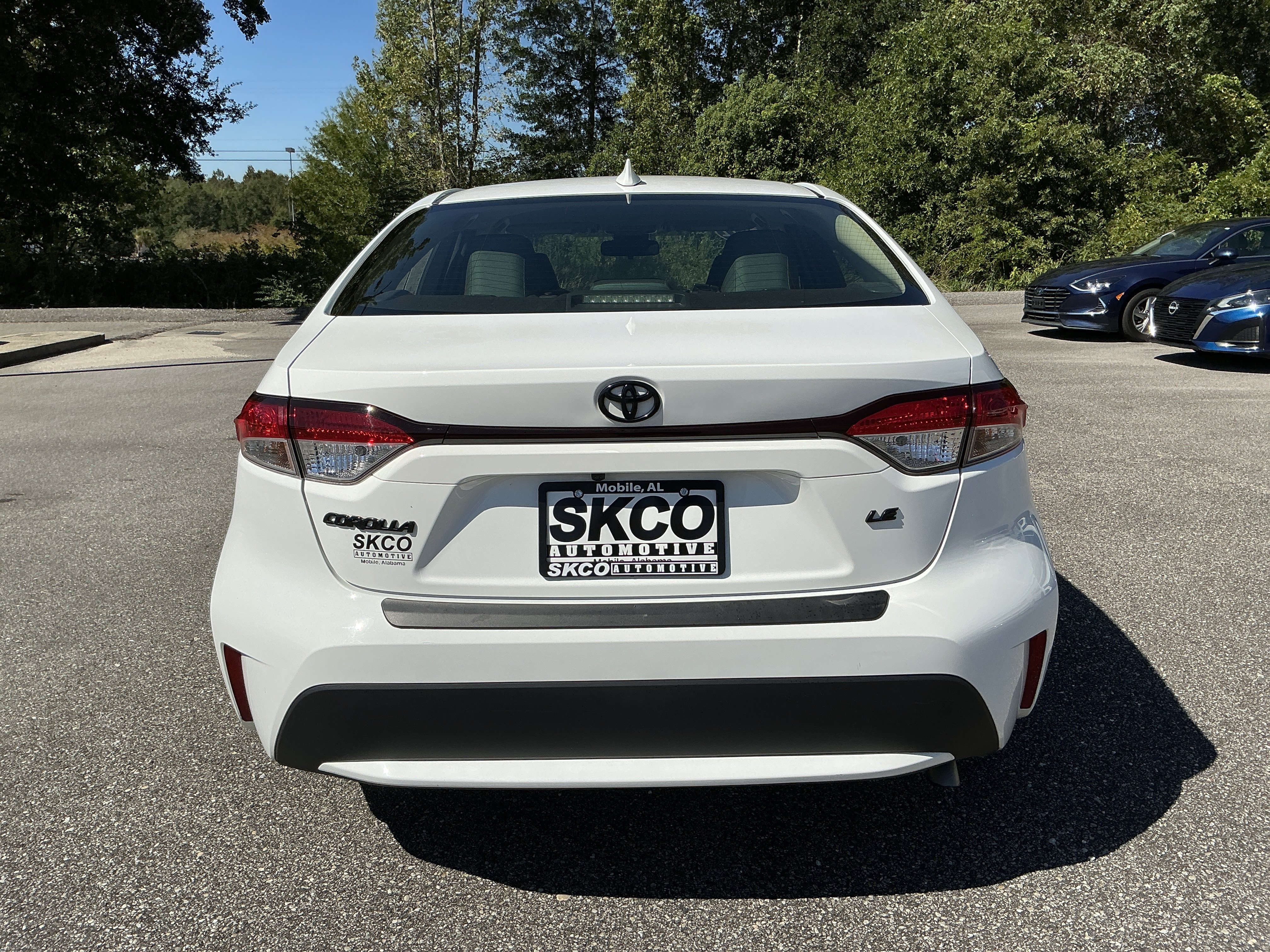 Used 2022 Toyota Corolla LE FWD image 8