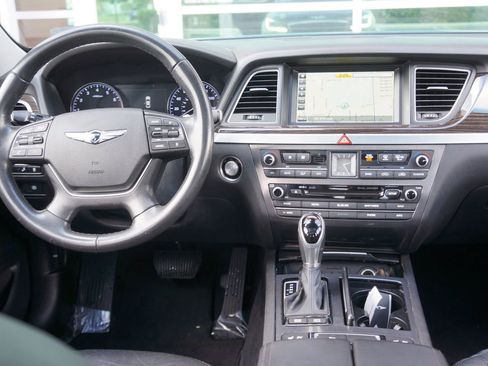 Used 2017 Genesis G80 3.8 w/ Option Group 02 image 29