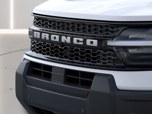 New 2026 Ford Bronco Sport Outer Banks w/ Outer Banks Tech Package+ AWD/4WD image 16