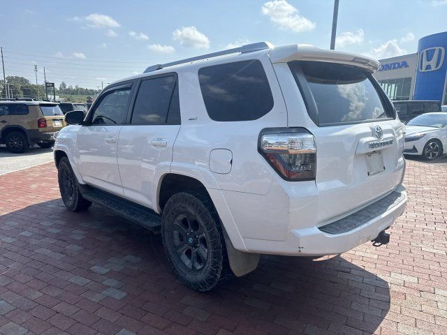 Used 2018 Toyota 4Runner SR5 Premium AWD/4WD image 7