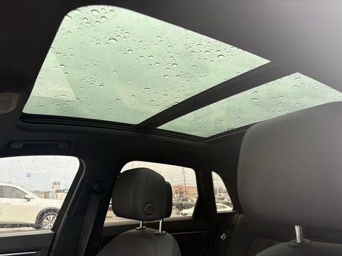 Used 2020 Audi Q3 2.0T Premium w/ Convenience Package image 5