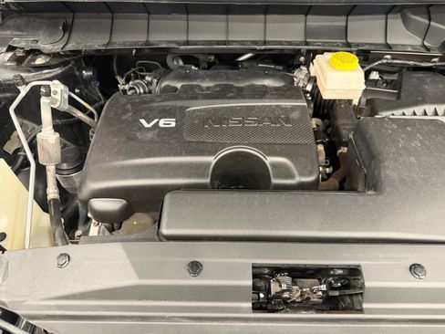 Used 2022 Nissan Pathfinder S FWD image 28