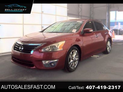Used 2013 Nissan Altima 2.5 SL w/ Technology Pkg
