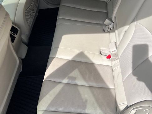 Used 2013 Subaru Outback 2.5i Limited w/ Moonroof Pkg image 15