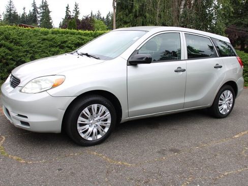 Used 2003 Toyota Matrix FWD image 1