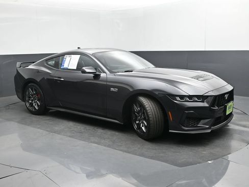 Used 2024 Ford Mustang GT Premium w/ GT Performance Package RWD image 32