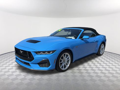 Used 2024 Ford Mustang GT Premium RWD image 3