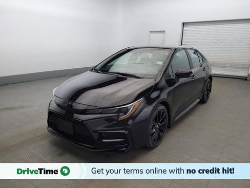 Used 2022 Toyota Corolla SE image 1