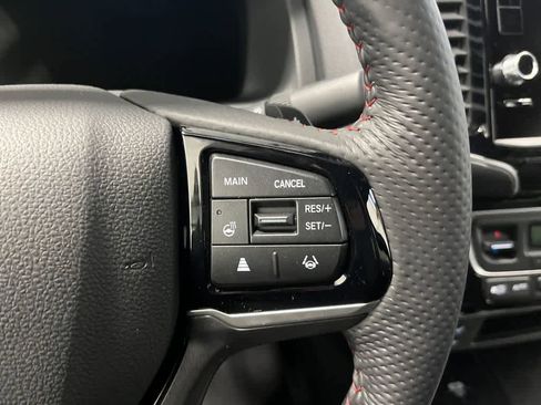 New 2025 Honda Ridgeline Black Edition image 18