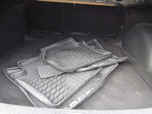 Used 2020 Toyota Corolla LE image 15