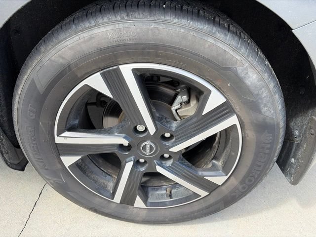 Used 2024 Nissan Sentra SV FWD image 7