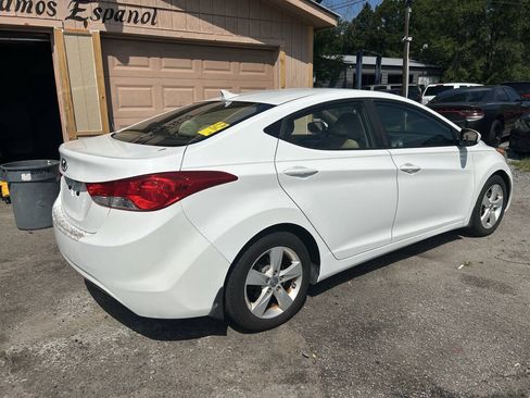 Used 2012 Hyundai Elantra GLS w/ Preferred Pkg 3 FWD image 6