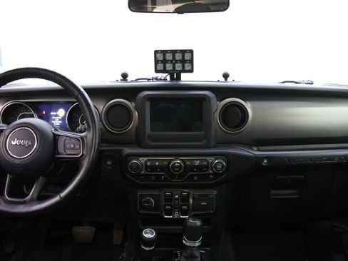 Used 2021 Jeep Wrangler Unlimited Willys image 5