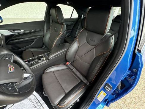 Certified 2025 Cadillac CT4 V RWD image 18