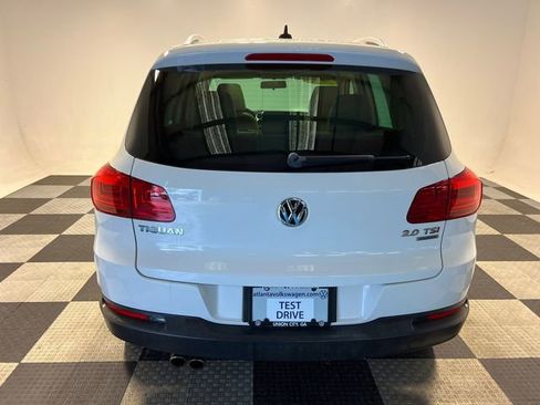 Used 2014 Volkswagen Tiguan S image 4