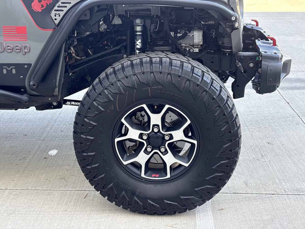 Used 2019 Jeep Wrangler Rubicon AWD/4WD image 9