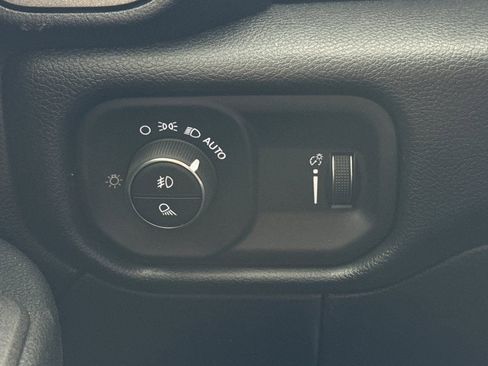 New 2026 RAM 3500 Tradesman image 31