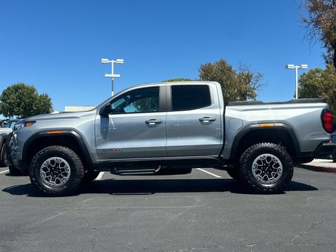 Used 2023 GMC Canyon AT4X w/ Edition 1 AWD/4WD image 8