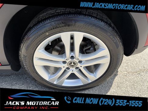 Used 2019 Mercedes-Benz GLA 250 4MATIC image 31