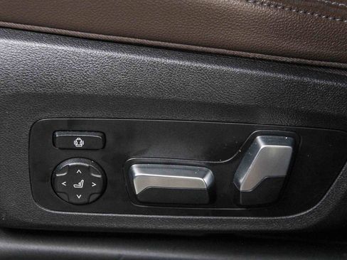 Used 2020 BMW X4 xDrive30i w/ Convenience Package image 21