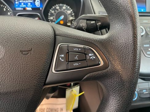 Used 2016 Ford Focus SE image 11