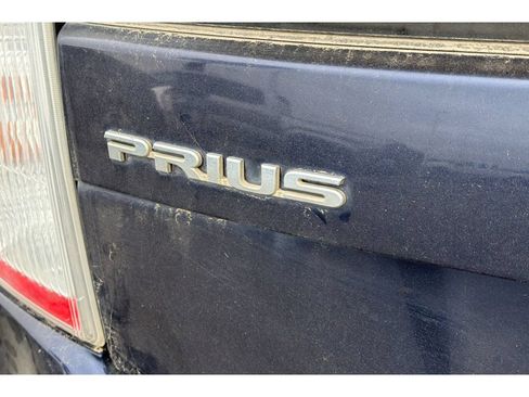 Used 2013 Toyota Prius Two FWD image 7