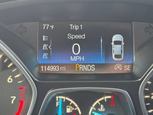 Used 2017 Ford Escape SE w/ SE Leather Comfort Package AWD/4WD image 19