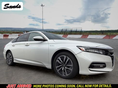 Used 2020 Honda Accord EX image 1