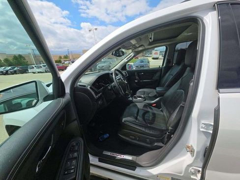 Used 2016 GMC Acadia Denali image 3