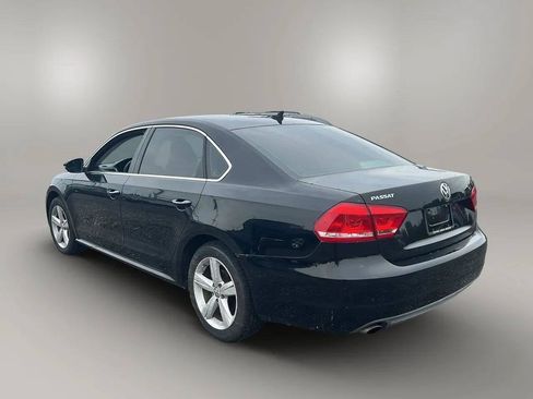 Used 2012 Volkswagen Passat 2.5 SE FWD image 5