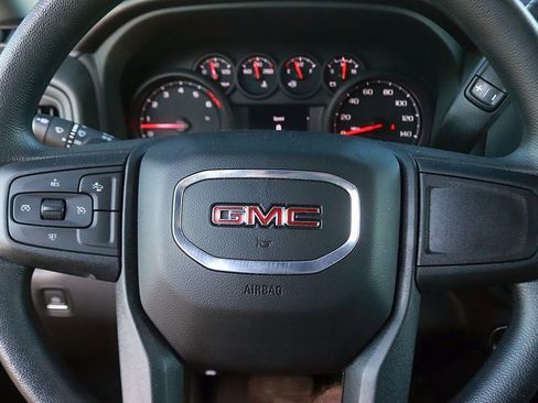 Used 2025 GMC Sierra 2500 Pro AWD/4WD image 19